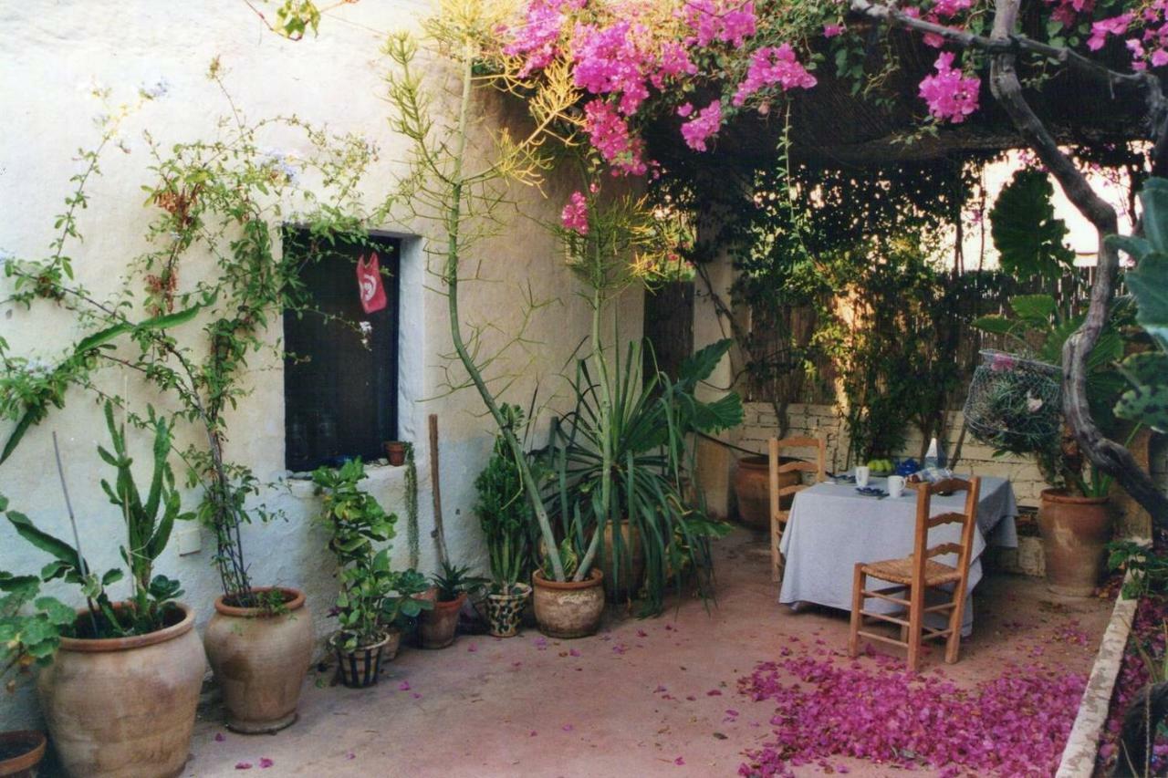 Casa De La Buganvilla Rodalquilar Eksteriør billede